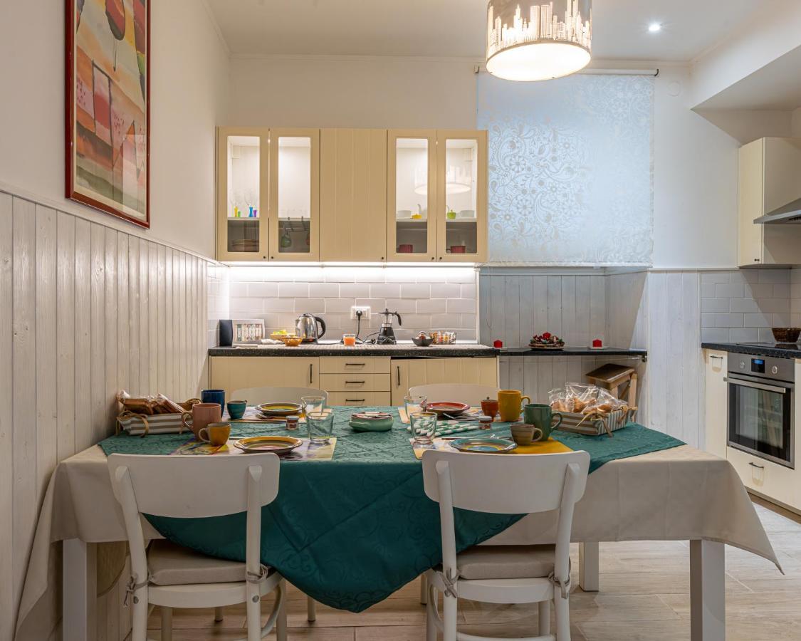 Rainbow Vatican Home Rome Bagian luar foto