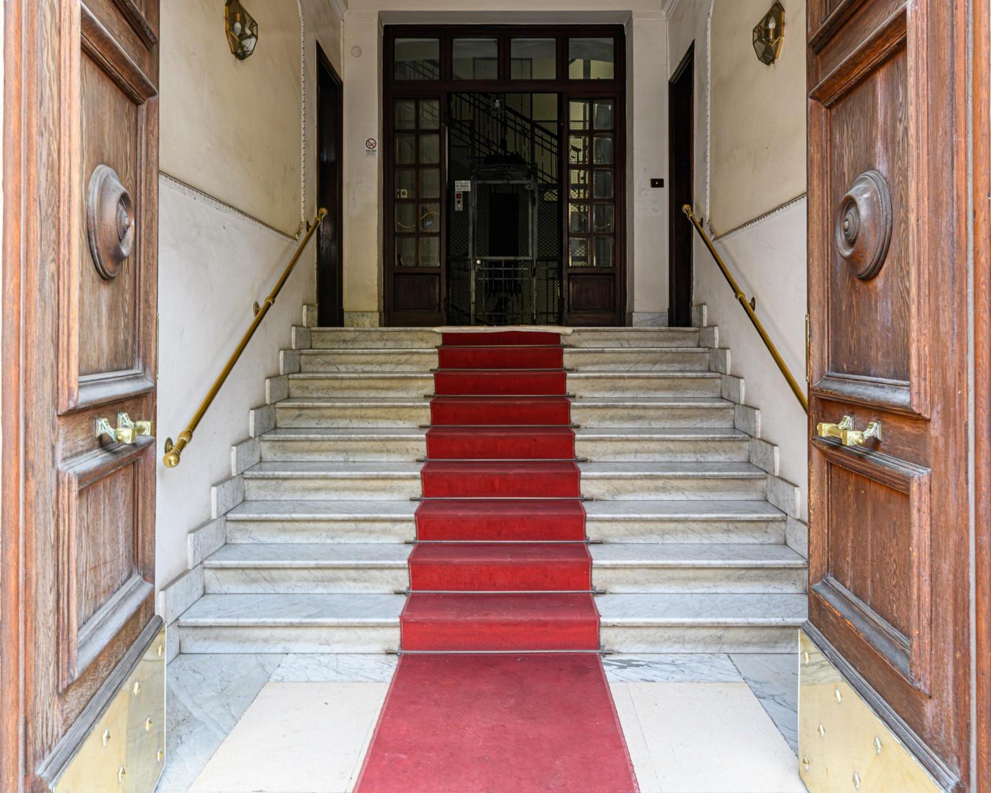 Rainbow Vatican Home Rome Bagian luar foto