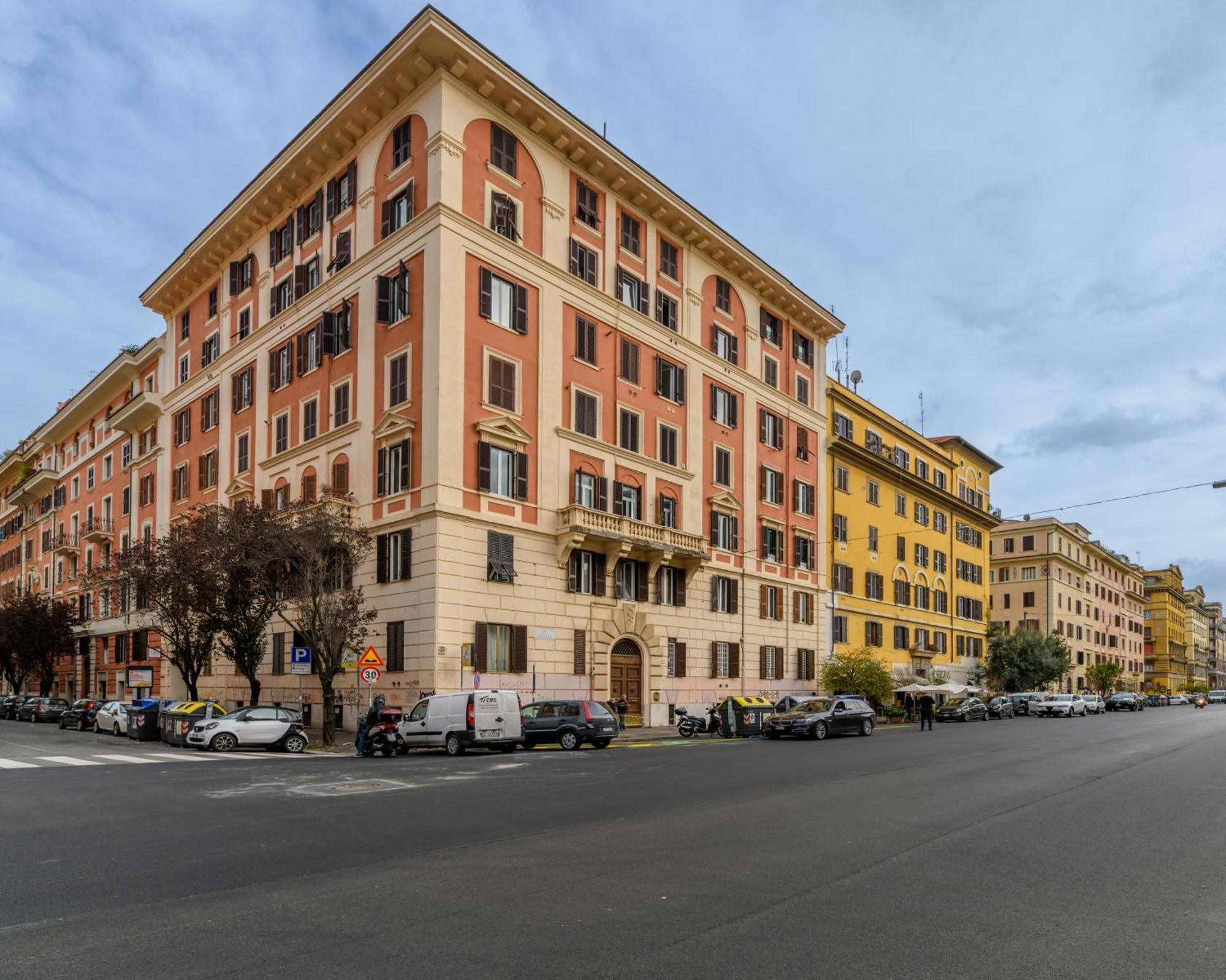 Rainbow Vatican Home Rome Bagian luar foto